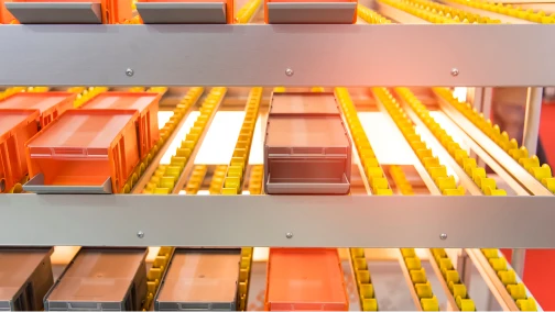 High-Throughput Tote Storage: Four-Way Shuttle Systems vs. Miniload AS/RS
